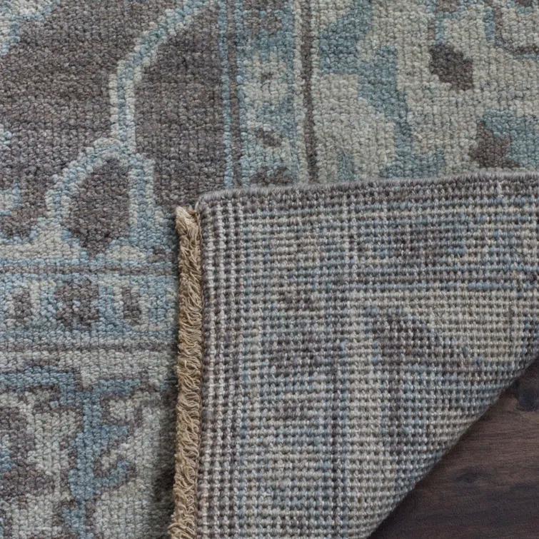 Safavieh Sivas Sivas Hand Knotted New Zealand Wool Oriental Rug