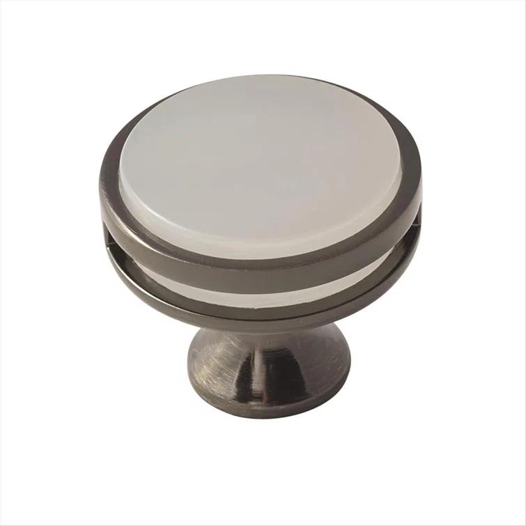 Oberon 1 3/8" Diameter Mushroom Knob