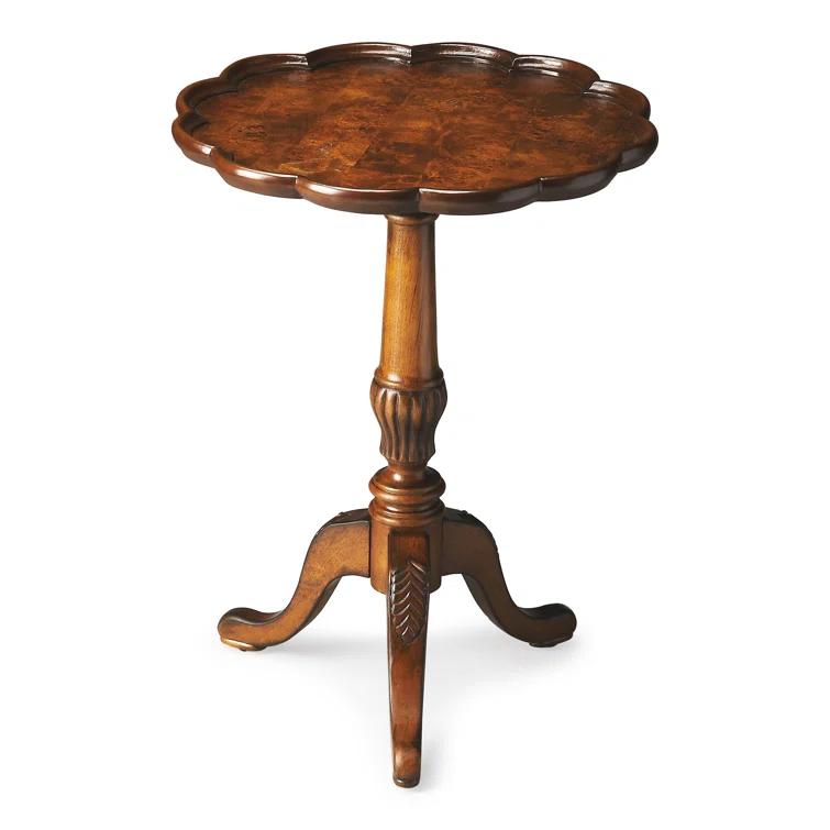Elegant Round Wood Pedestal Table with Scalloped Edge