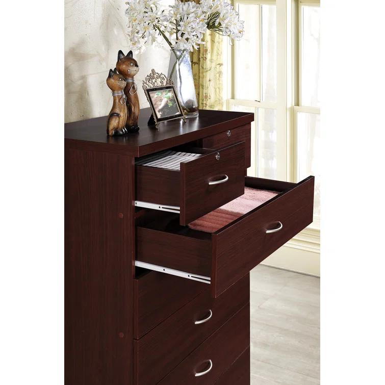 Ebern Designs Willma 7 Drawer 31.5" W Chest