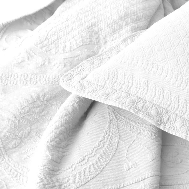 Historic Charleston King Charles Matelasse Traditional Cotton Floral Coverlet