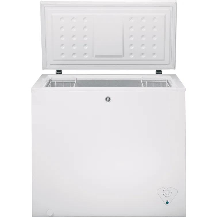 GE Appliances GE 7.0 Cu. Ft. Manual Defrost Chest Freezer