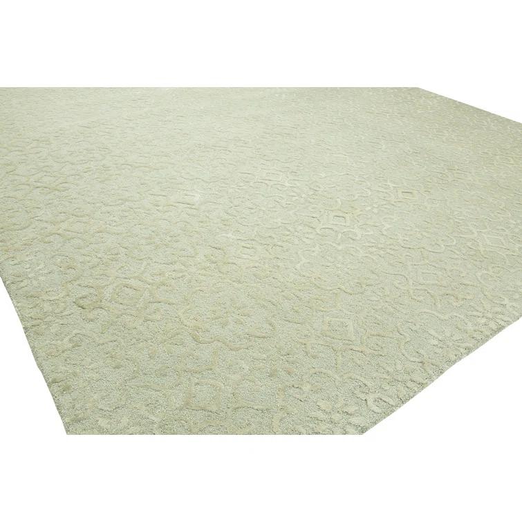 Wool Geometric Area Rug in Ivory