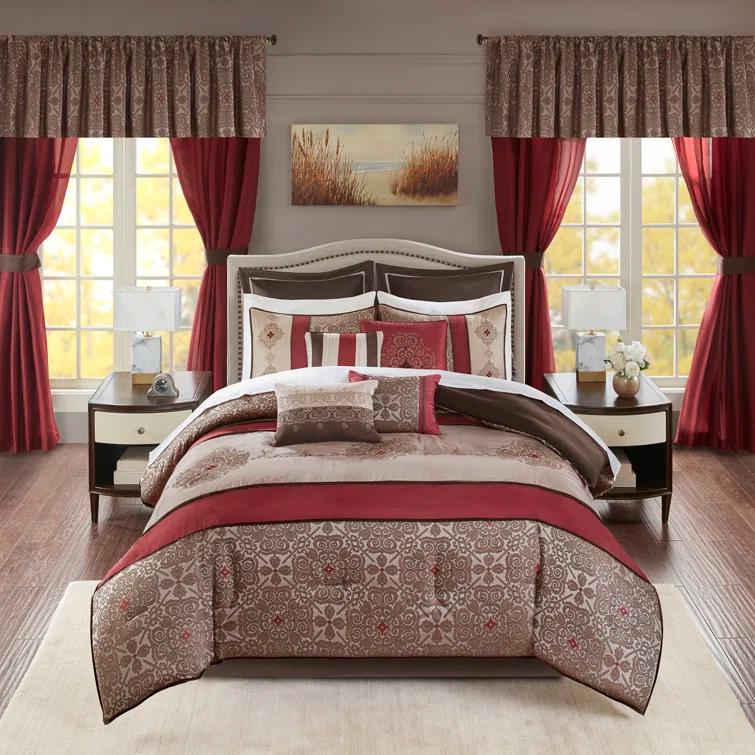 Madison Park Essentials Jacquard Traditional 24 Piece Room in a Bag