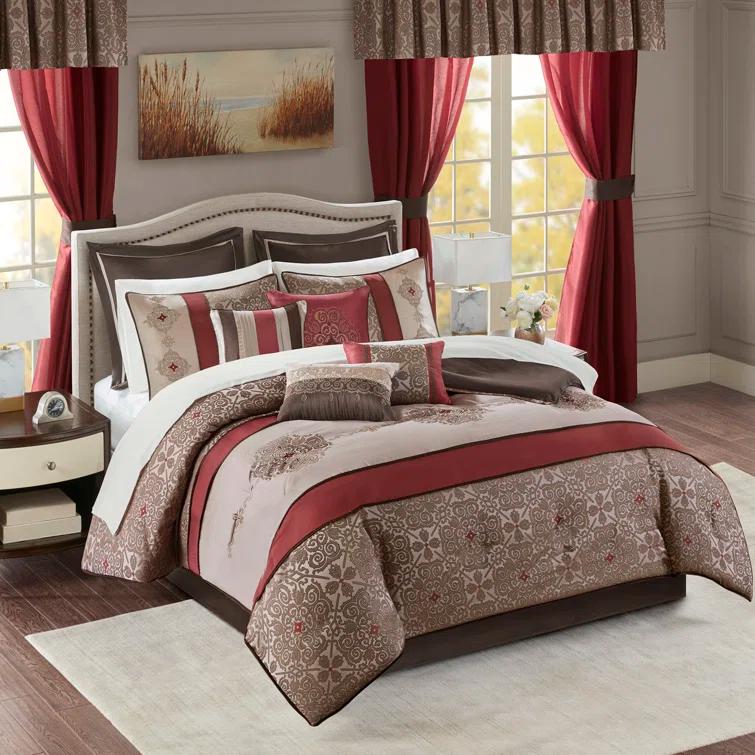 Madison Park Essentials Jacquard Traditional 24 Piece Room in a Bag