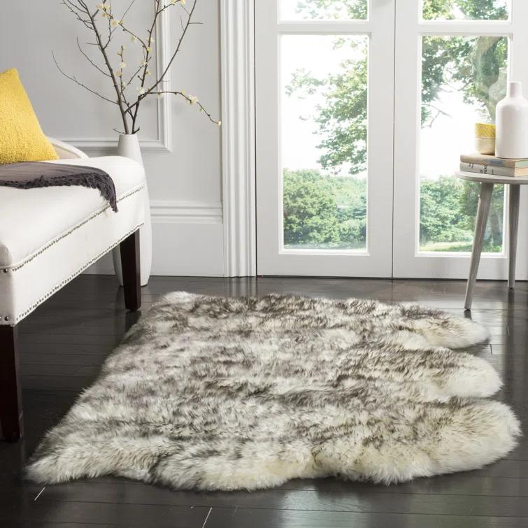 SAFAVIEH Sheep Skin Tiana Animal Area Rug, Ivory/Smoke Grey, 5'5" x 7'7"