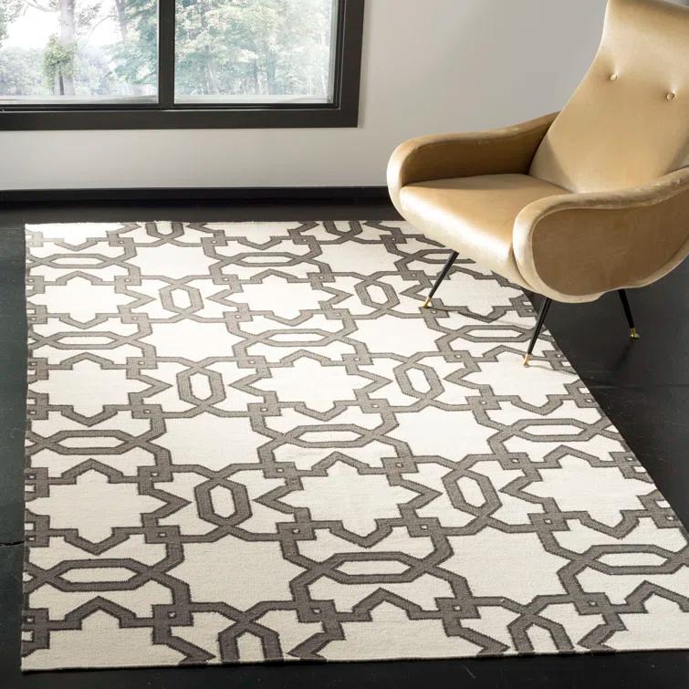 Amelah Hand Woven Flat Weave Wool Geometric Rug