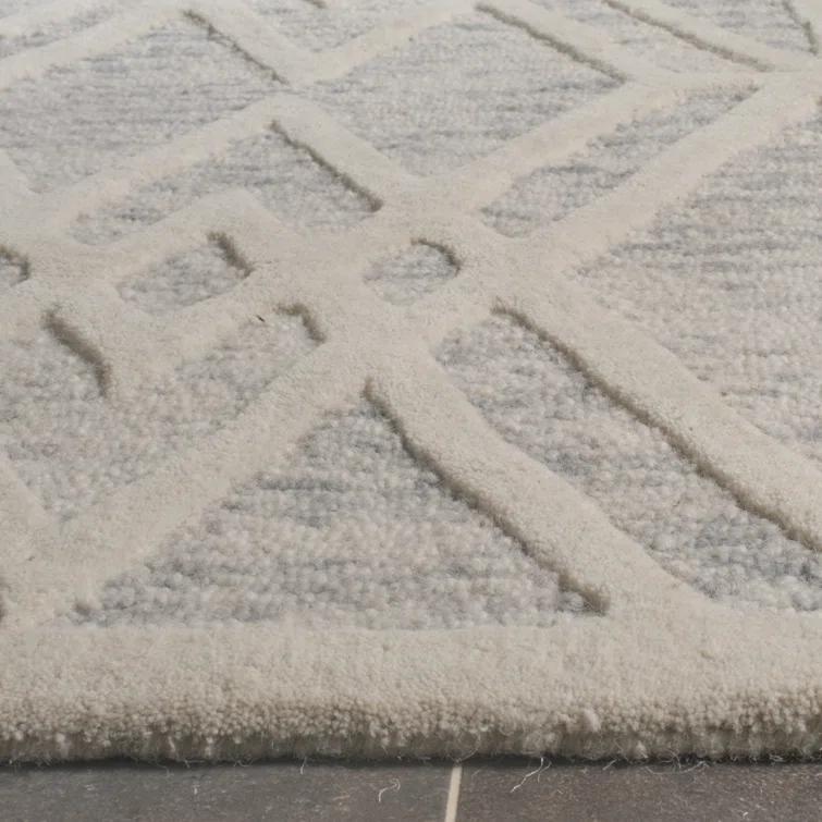 Deedgra Hand Tufted Wool Geometric Rug