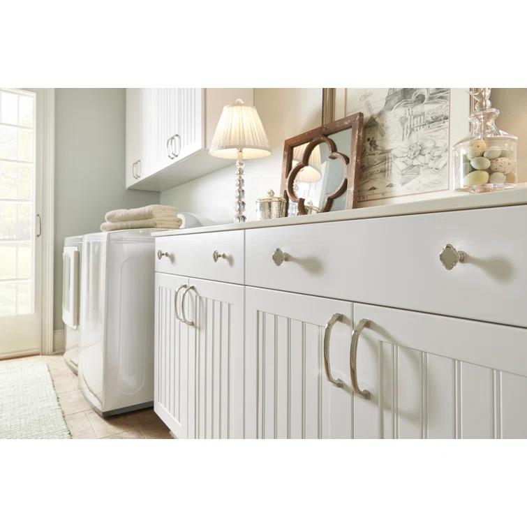 Revitalize Cabinet Bar Pull