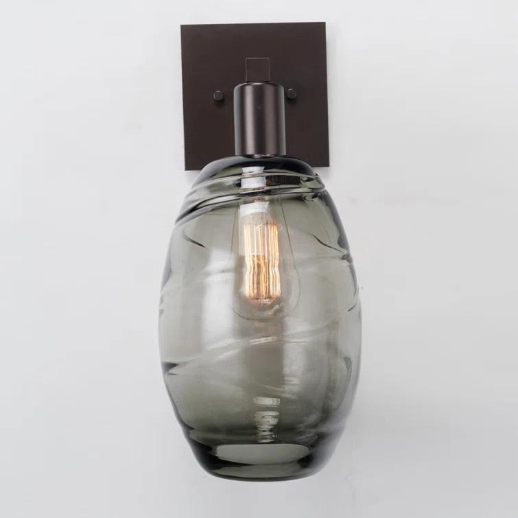 Ellisse Armed Sconce
