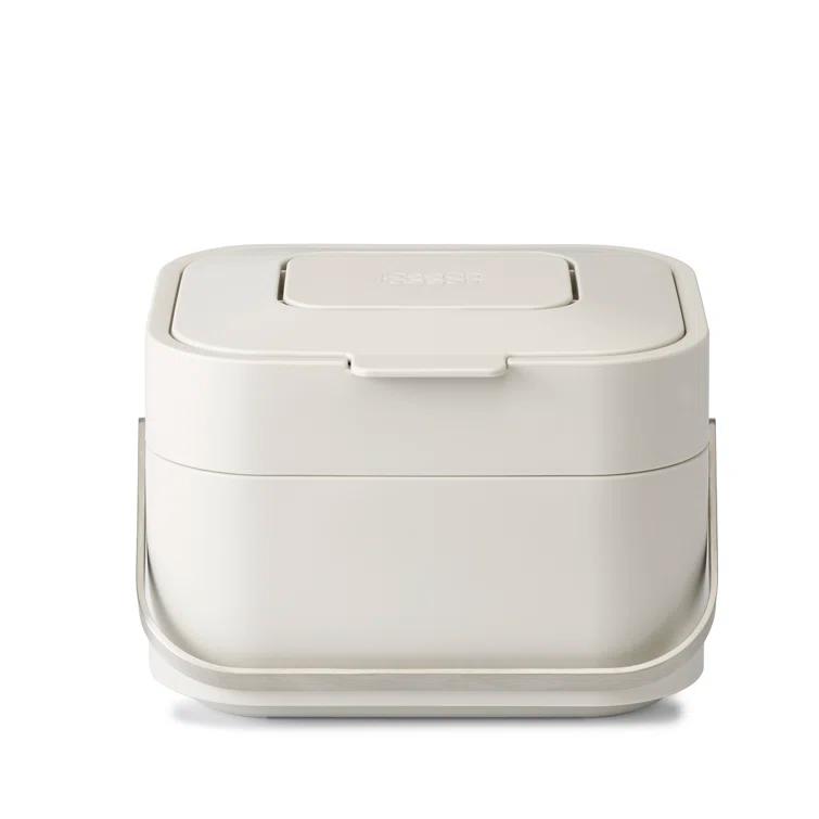 Joseph Joseph Stack 4-liter Food Waste Compost Caddy (1 US Gallon)
