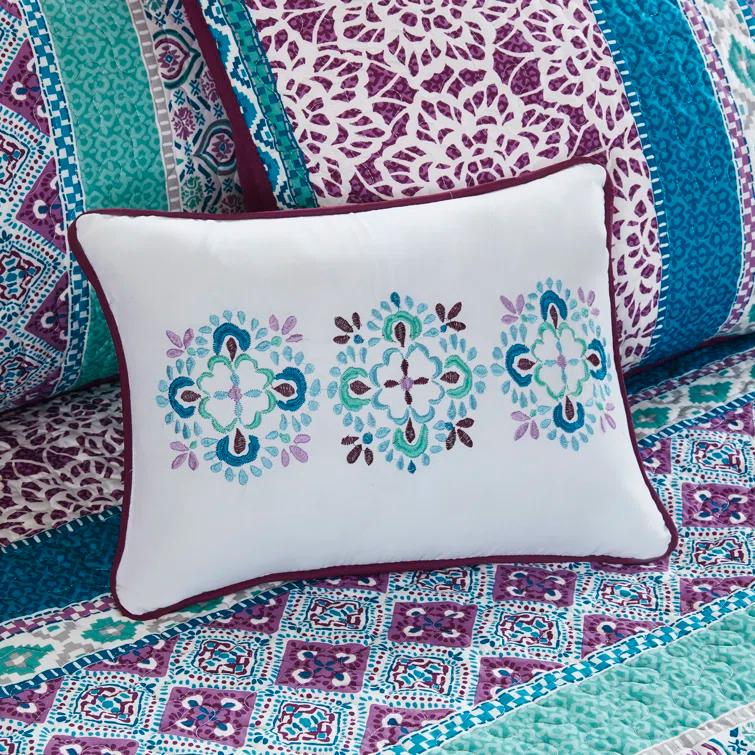 Intelligent Design Joni 6 Piece Boho Reversible Daybed Set
