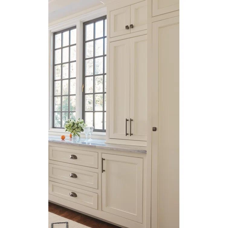 Davenport 1 3/16" Length Square Knob