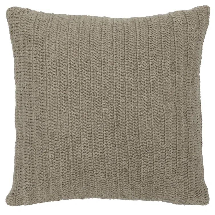 Nadida Pillow - Natural / 22" x 22"