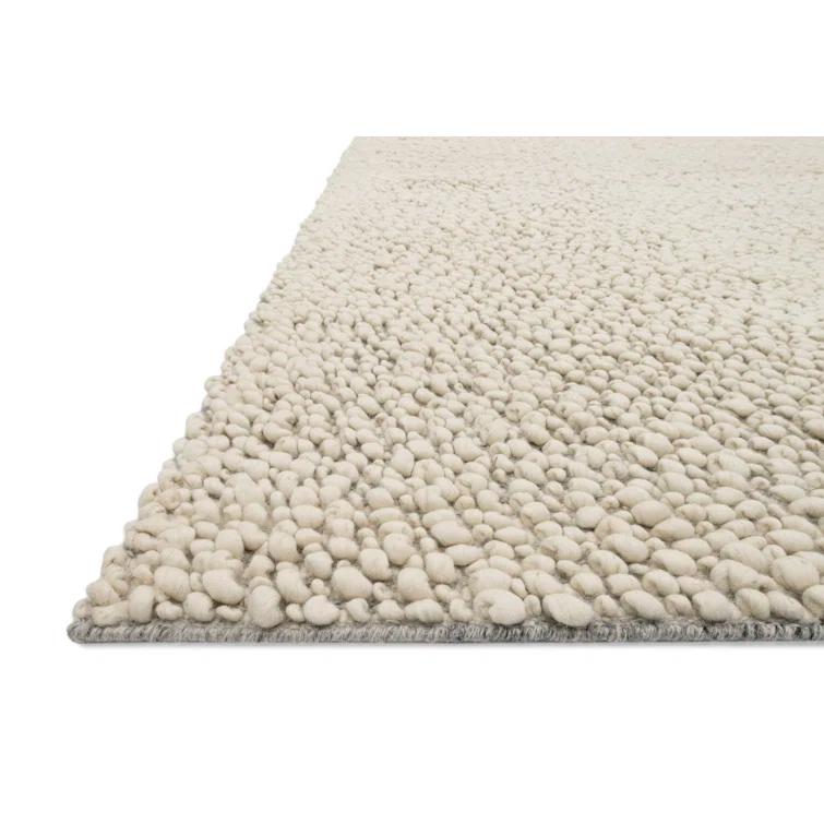 Handmade Ivory Wool Rectangular 5' x 7' Area Rug