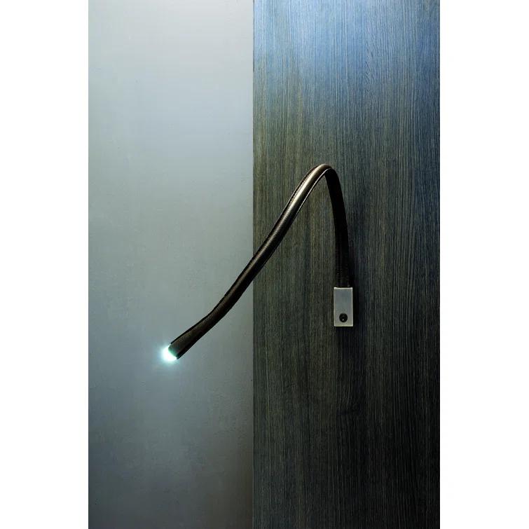 Flexiled Ap Leather with Switch 1-Light Spotlight