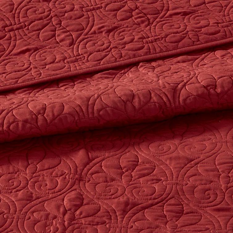Quebec Reversible Bedspread Set