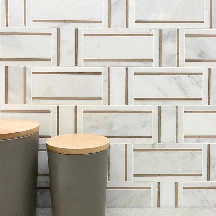 Mingle Random Sized Marble Basketweave Mosaic Wall Tile