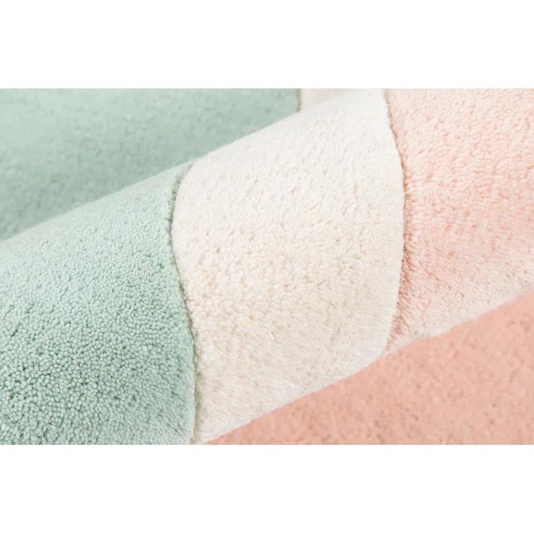 Hand Tufted Wool Abstract Indoor Rug