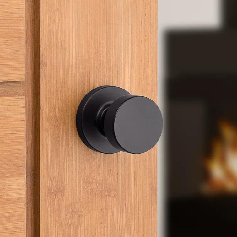 Pismo Passage (Hall & Closet) Circle Knob