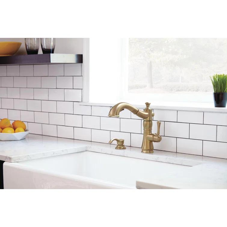 Cassidy Pull Out Sprayer Kitchen Sink Faucet, Single Handle Kitchen Faucet