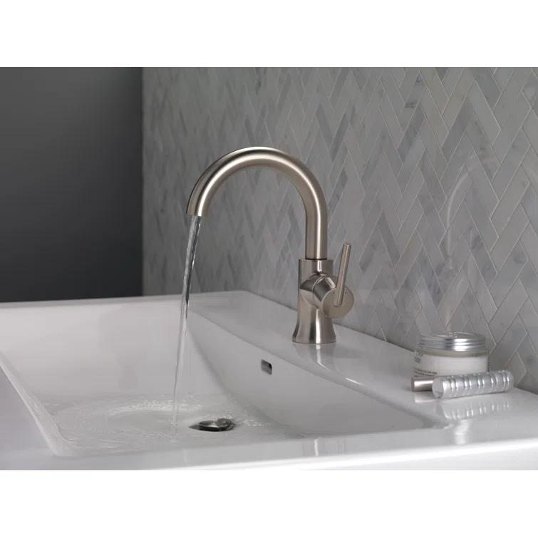 Trinsic Single Hole Bathroom Faucet with Drain Assembly, Single Handle Bathroom Sink Faucet