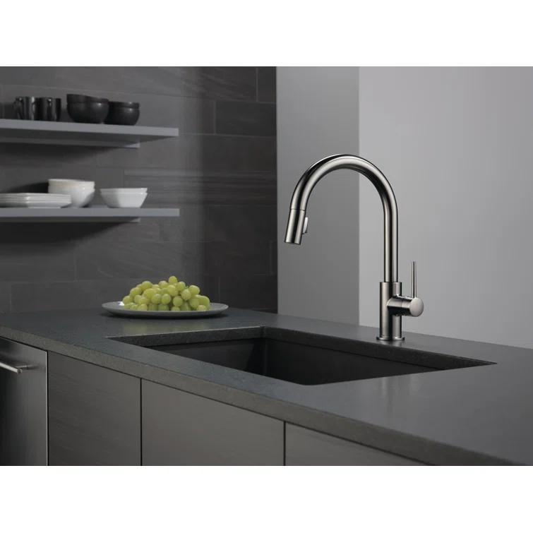 Trinsic Pull Down Sprayer Kitchen Sink Faucet, Single Handle Kitchen Faucet