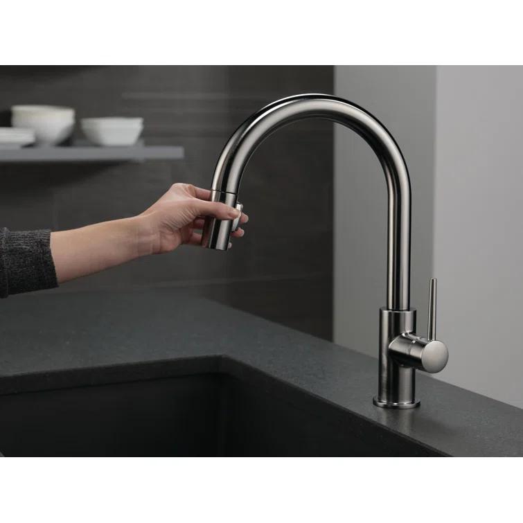 Trinsic Pull Down Sprayer Kitchen Sink Faucet, Single Handle Kitchen Faucet