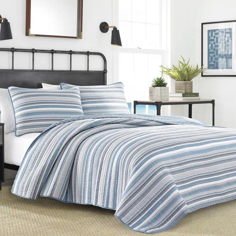Nautica Nautica Jettison Cotton Reversible Blue Quilt Set