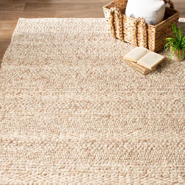 Ivory Braided Elegance 5' x 8' Handmade Wool Area Rug