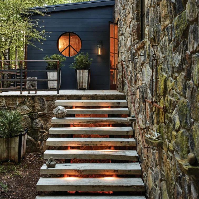 Hinkley Nuvi  Low Voltage Hardwired Deck Light