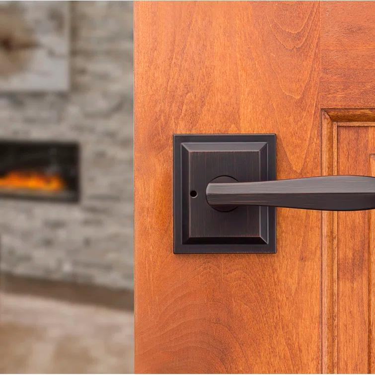 Baldwin Torrey Low Profile Rose Bed/Bath Lever in VB