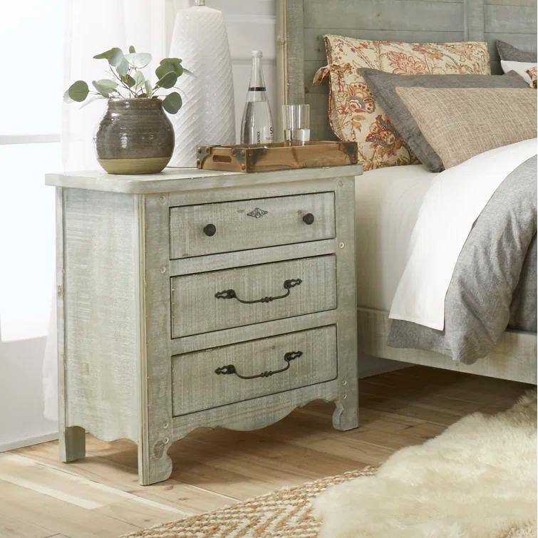 Thorin 3-Drawer Nightstand
