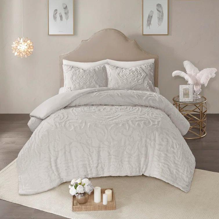 Madison Park Laetitia Tufted Chenille Cotton 3 Piece Medallion Duvet Cover Set