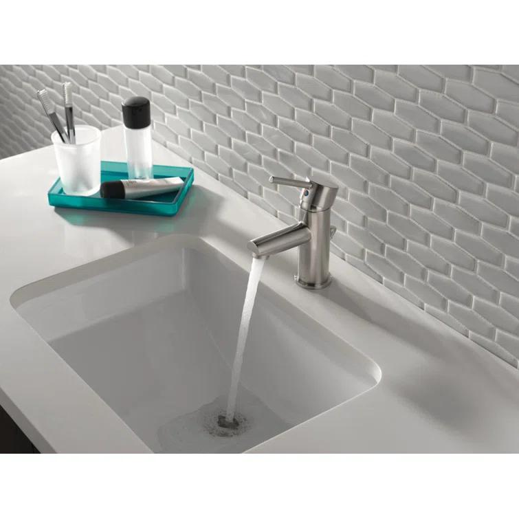 Trinsic Single Hole Bathroom Faucet with Drain Assembly, Single Handle Bathroom Sink Faucet