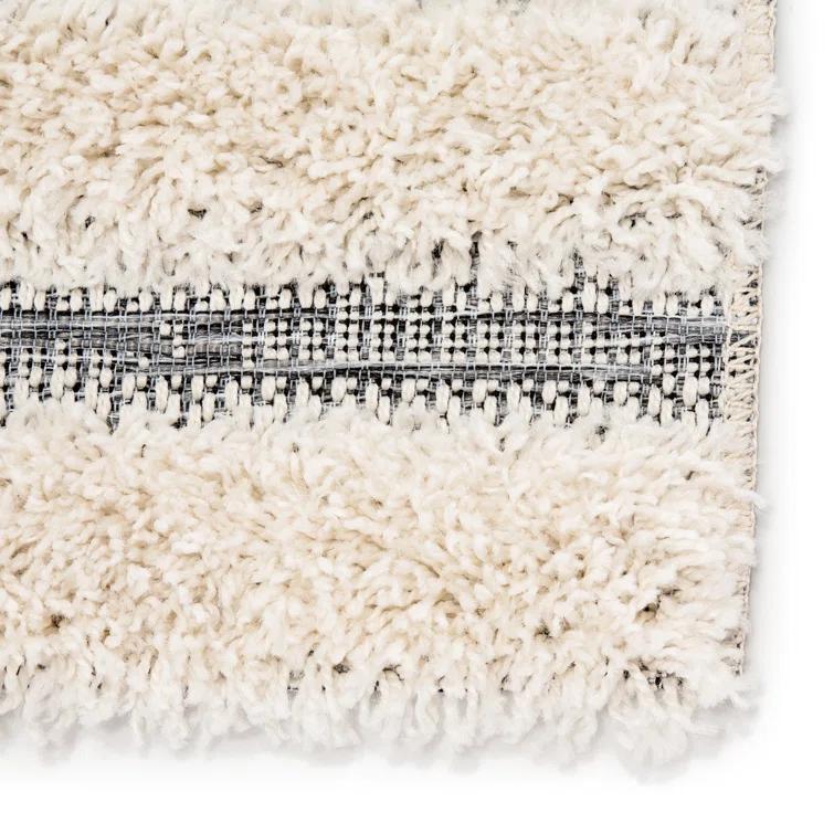 Versatile Gray Geometric Flatwoven Synthetic Rug 7'10"x10'10"