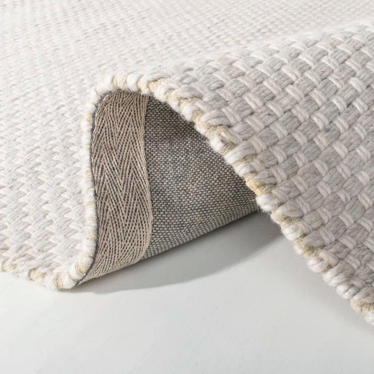 Lauren Ralph Lauren Lauren Ralph Lauren Hand Loomed Wool/Cotton Solid Color Rug in Beige