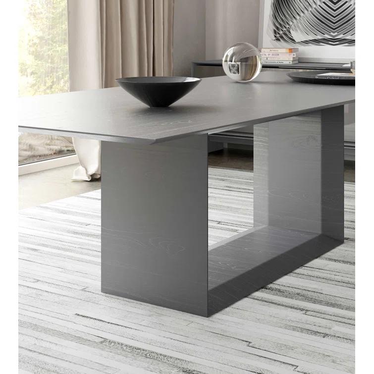 Greenwich Dining Table