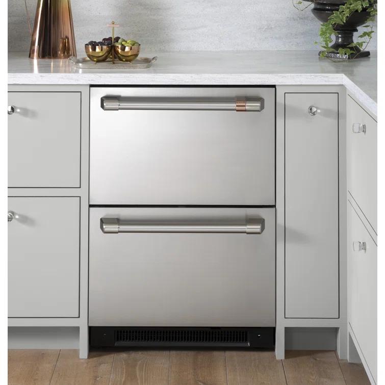 5.7 cu. ft. Undercounter Mini Fridge