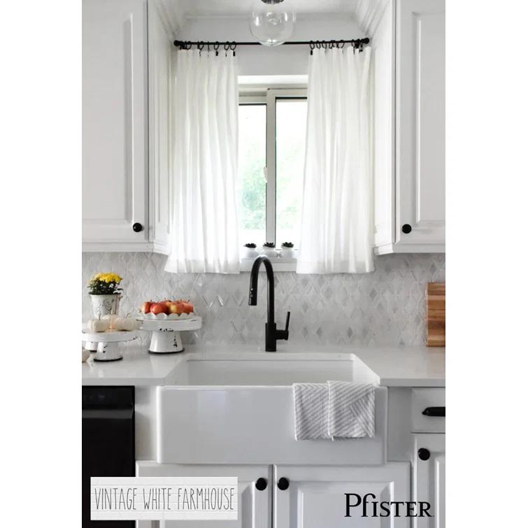 Stellen Pull Down Single Handle Kitchen Faucet