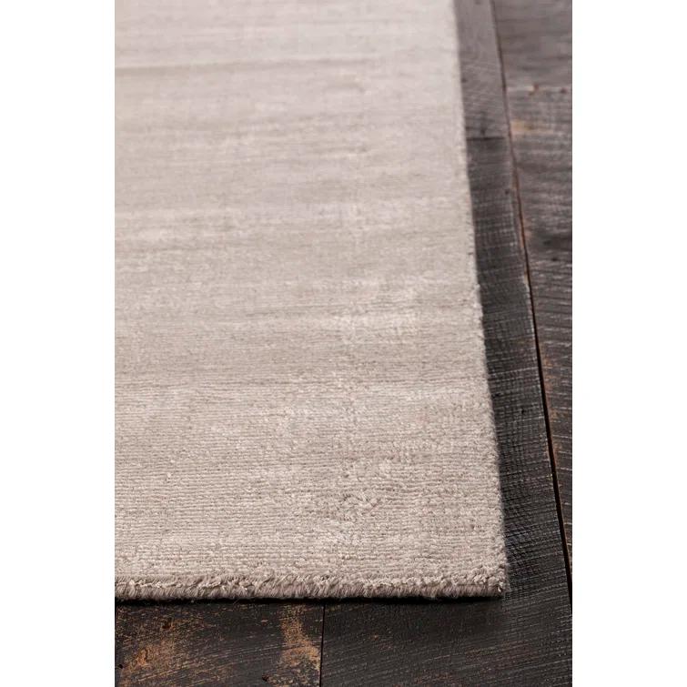 Orim Earth-Tone Hand-Woven Wool Blend 5' x 7' Area Rug