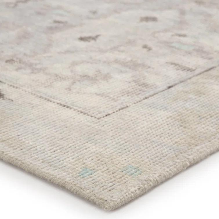 Wool Southwestern Area Rug in Gray
