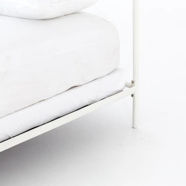 Maddie Bed - Black / Twin