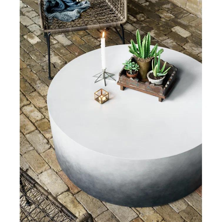 Mal Indoor / Outdoor Round Coffee Table