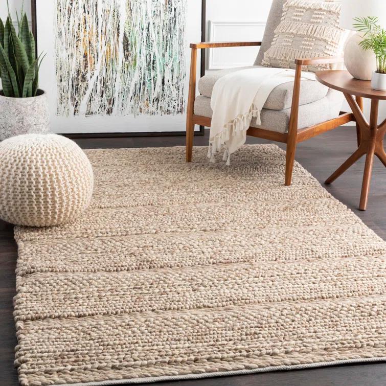 Ivory Braided Elegance 5' x 8' Handmade Wool Area Rug