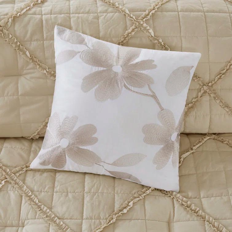 Mindy Traditional 9 Piece Comforter Set