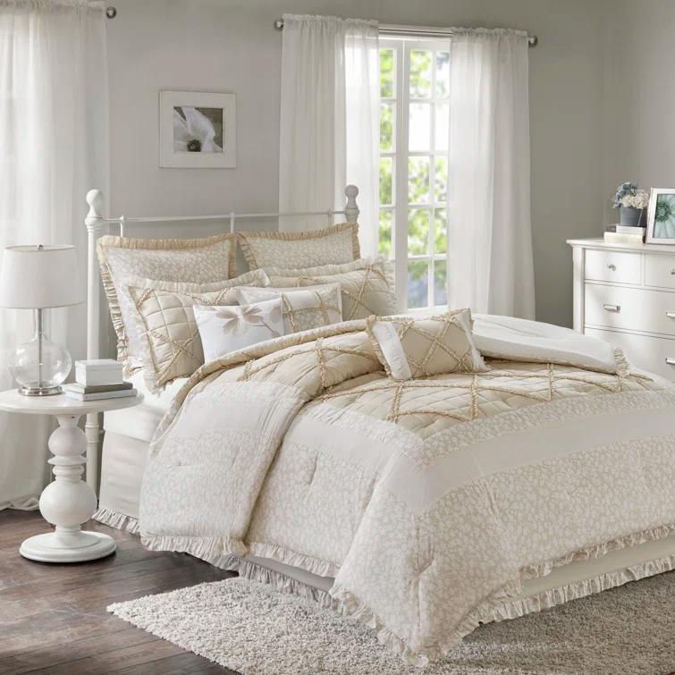 Mindy Traditional 9 Piece Comforter Set
