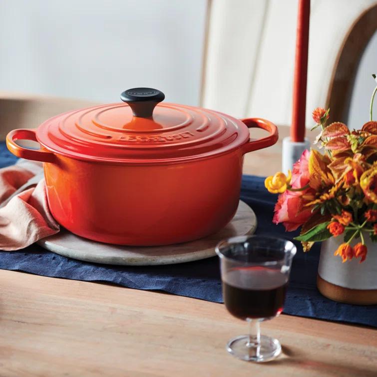 Le Creuset ® Signature 7.25-Qt. Caribbean Blue Enameled Cast Iron Dutch Oven