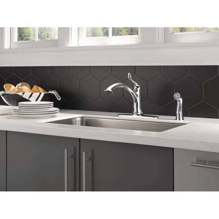 Linden Pull Out Sprayer Kitchen Sink Faucet, Single Handle Kitchen Faucet