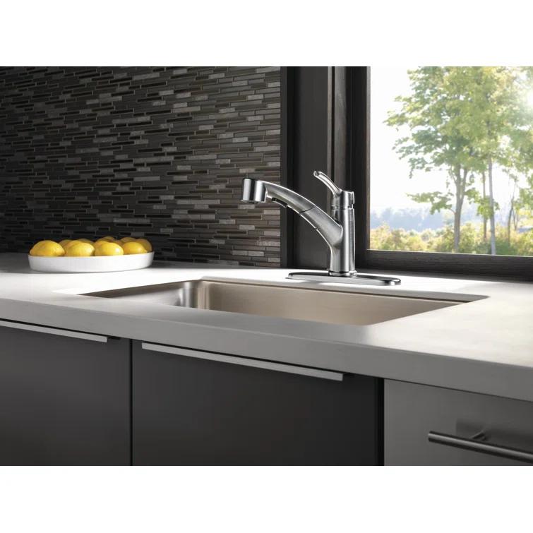 Collins Pull Out Sprayer Kitchen Sink Faucet, Single Handle Kitchen Faucet